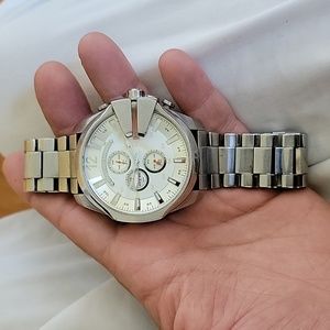 Diesel watch good condition  just need battery